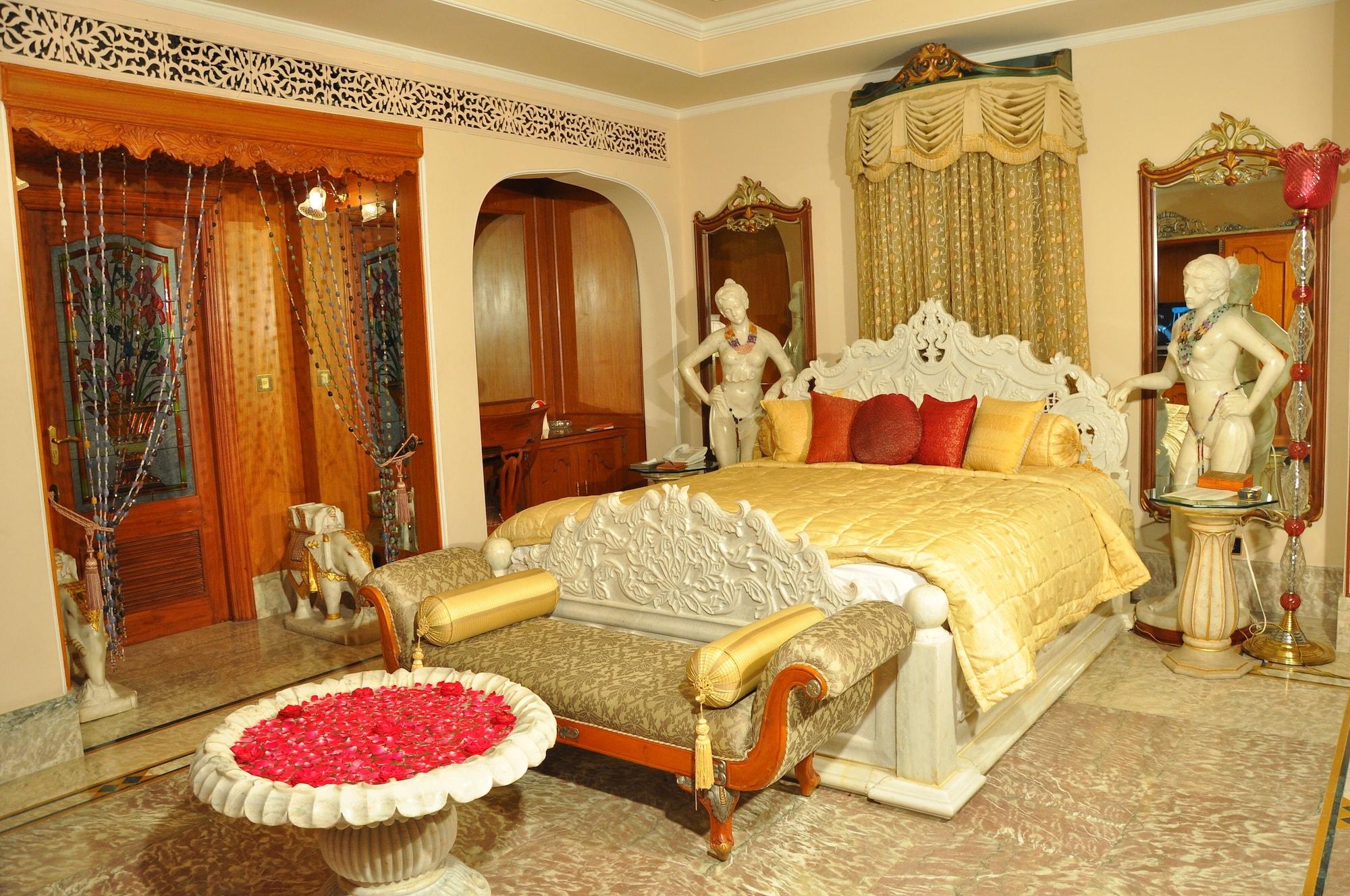 Shiv Vilas Resort Jaipur Exterior photo